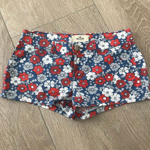 🌺🦋 Hollister Shorts